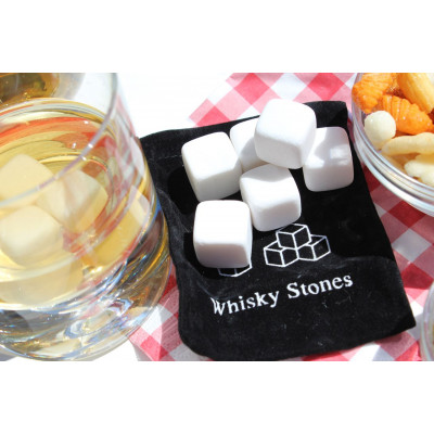 Biele chladiace kamene do Whiskey, sada 9ks, CHD814 Biele chladiace kamene do Whiskey, sada 9ks, CHD814