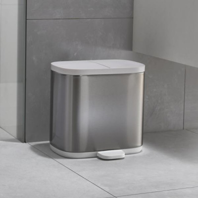 Dvojitý odpadkový kôš JOSEPH JOSEPH Bathroom Split ™ Steel 70520 Dvojitý odpadkový kôš JOSEPH JOSEPH Bathroom Split ™ Steel 70520
