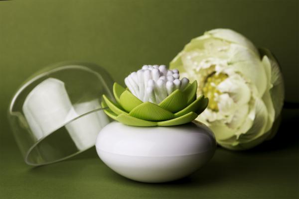 E-shop Stojanček na vatové tyčinky Qualy Lotus Cotton Bud, biely-zelený
