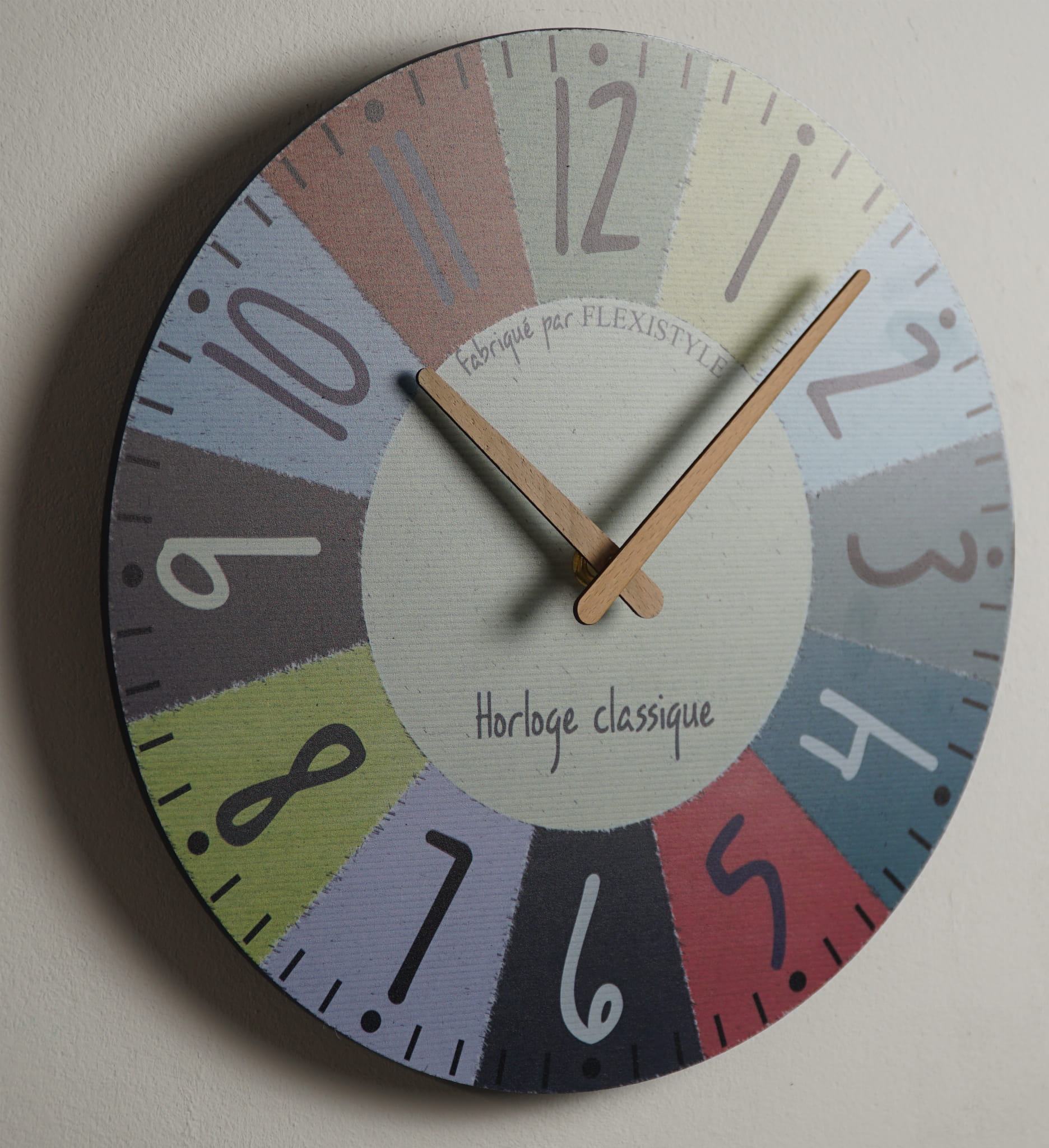 Dizajnové nástenné hodiny Parisian Flex z223 d-x, 30 cm 